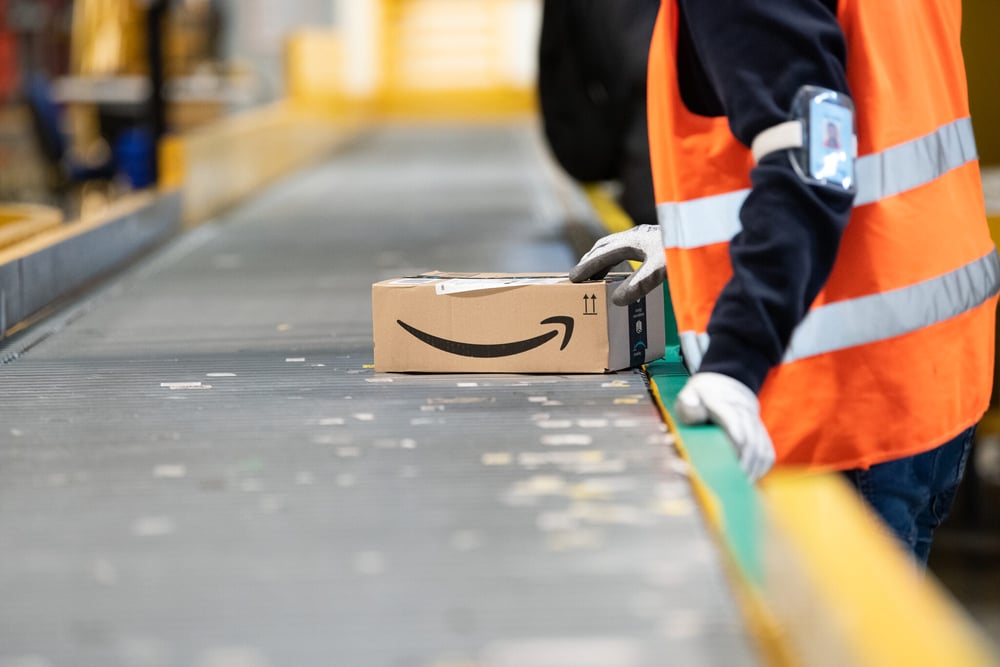 Amazon sees UK warehouse London HQ protests as unionisation ballot