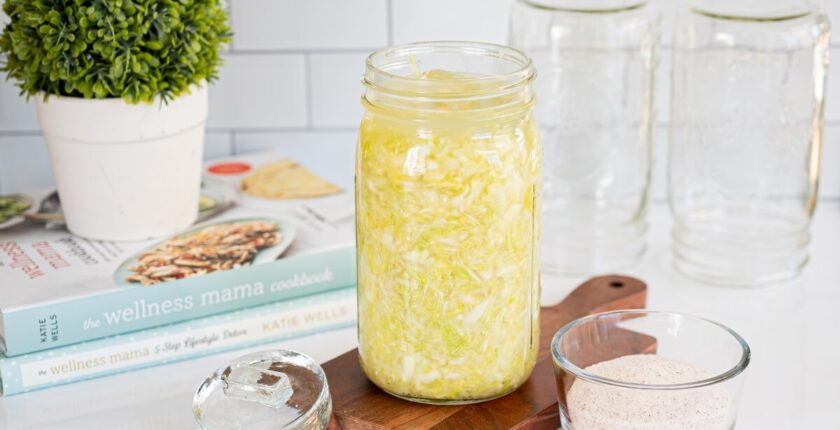 Homemade_Sauerkraut_Recipe