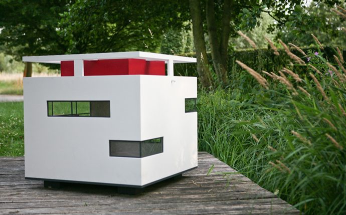 Super Modern Dog Kennels